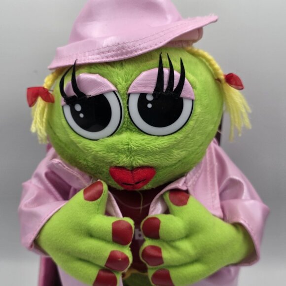 VTG Gemmy Heart Flirty Flasher Dancing/Singing Frog Plays It’s Raining Men 14" - Picture 3 of 10